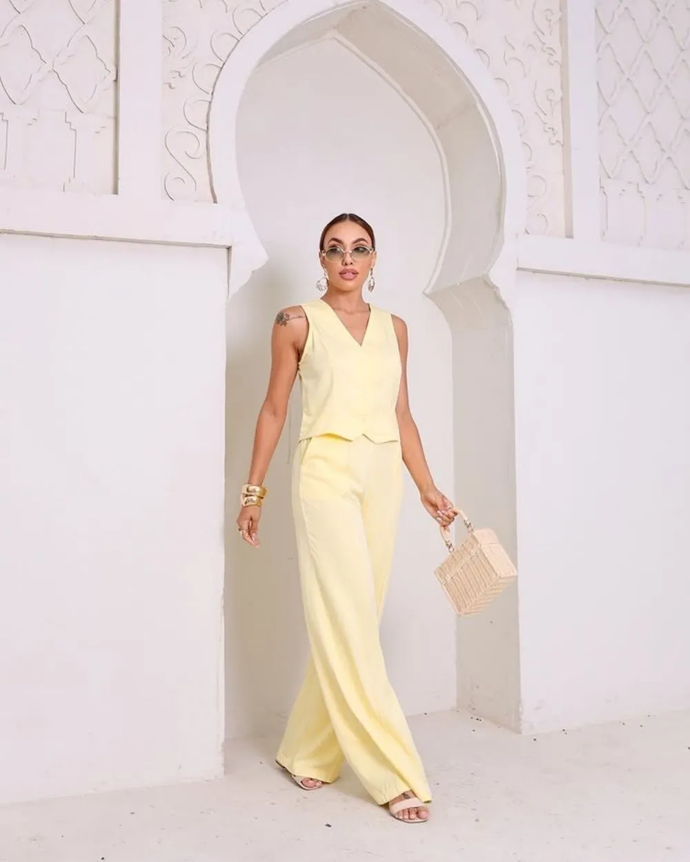 Conjunto Colete e Calça Flare